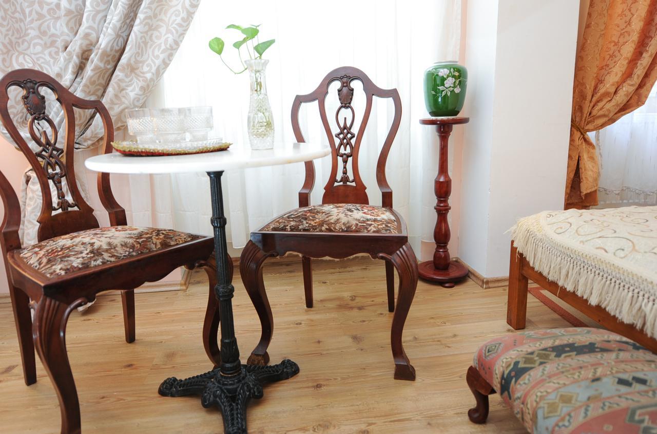 Antique In Appartamento Praga